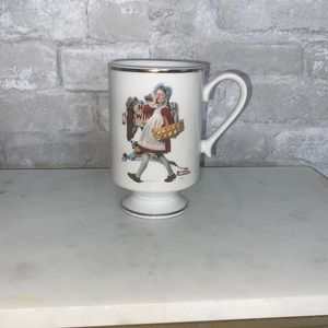 NORMAN rockwell 1981 porcelain mug “Hide your eyes”